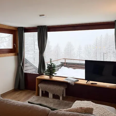 Giorgio's Retreat In Cervinia Apartment *